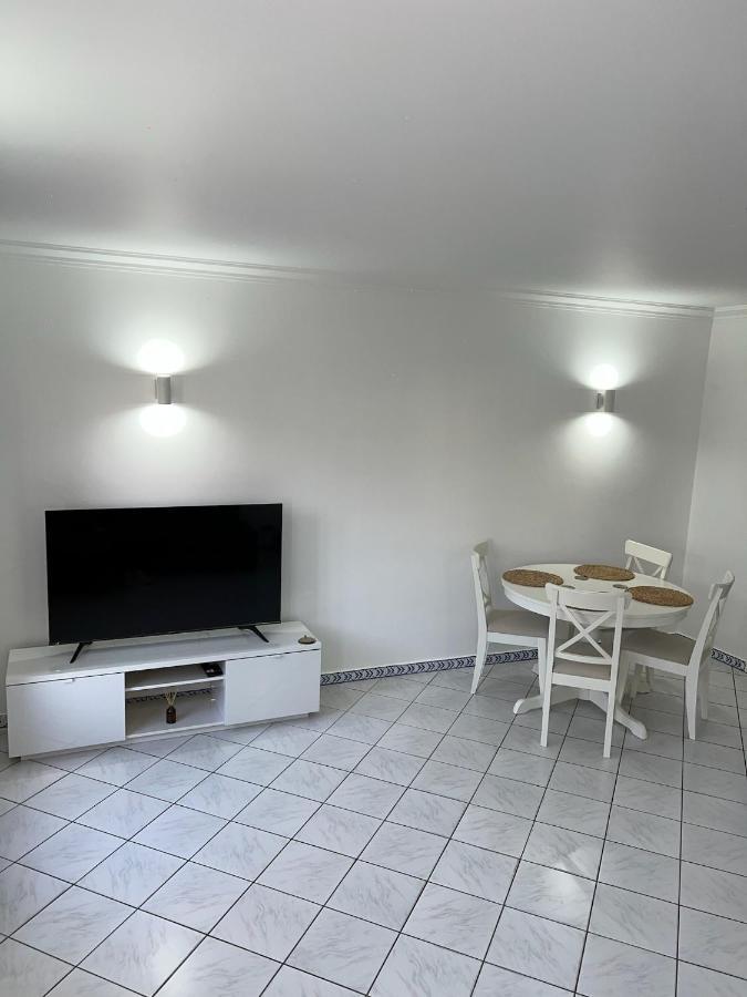 Relaxing 2 Bedroom House 5 Minutes Away From Vilamoura Marina 奎特里拉 外观 照片
